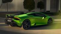 2022-Lamborghini-Huracan-Tecnica-00003 (1)
