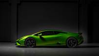 2022-Lamborghini-Huracan-Tecnica-00009