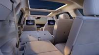 2023-Mercedes-EQS-SUV-15