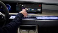 2023-BMW-7-Series-Interior-17