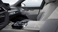 2023-BMW-7-Series-Interior-28