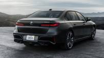 2023-BMW-760i-xDrive-5