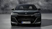 2023-BMW-M760e-xDrive-1