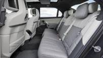 P90480846_highRes_the-new-bmw-m760e-xd
