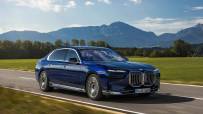 P90480879_highRes_the-new-bmw-740d-x-d