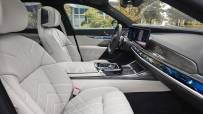 P90480886_highRes_the-new-bmw-740d-xdr