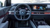 P90486110_highRes_the-new-bmw-760i-xdr