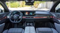P90486111_highRes_the-new-bmw-760i-xdr