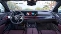 P90486204_highRes_the-new-bmw-760i-xdr