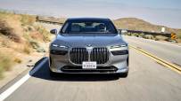 P90486272_highRes_the-new-bmw-i7-xdriv