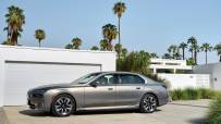 P90486328_highRes_the-new-bmw-i7-xdriv