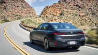 P90486370_highRes_the-new-bmw-i7-xdriv