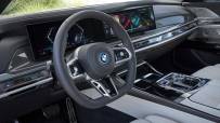 P90486386_highRes_the-new-bmw-i7-xdriv