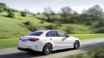 2023-Mercedes-AMG-C43-11