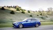 2023-Mercedes-AMG-C43-21