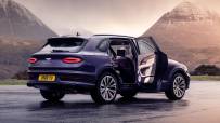 2023-Bentley-Bentayga-EWB-00014