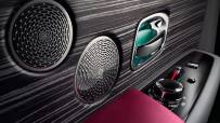 2022-Rolls-Royce-Phantom-211a1