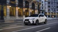 2023-Lexus-UX-F-Sport-17