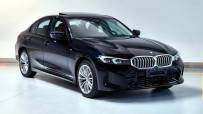 2023-BMW-3-Series-Sedan-24