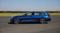 P90462531_highRes_the-new-bmw-330e-tou