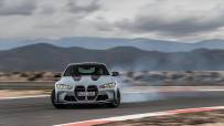P90461714_highRes_the-new-bmw-m4-csl-o