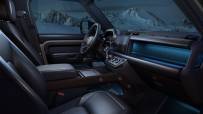 2023-Land-Rover-Defender-130-003