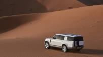 2023-Land-Rover-Defender-130-7
