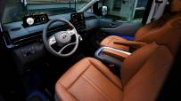 hyundai_staria_566