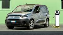 2022-Fiat-Doblo-van-2s