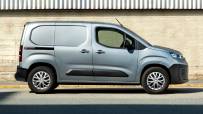2022-Fiat-Doblo-van-9s