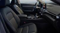 2023-Nissan-Altima-10
