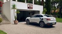 Citroen-C4-X-and-E-C4-X-2