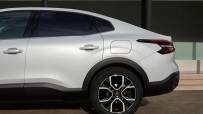 Citroen-C4-X-and-E-C4-X-23