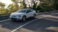 Citroen-C4-X-and-E-C4-X-8