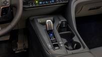 2023-Toyota-Crown-7