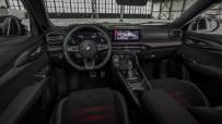 2023-Dodge-Hornet-21
