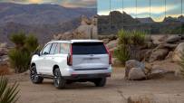2021-Cadillac-Escalade-007_1