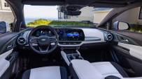 2024-Chevy-Equinox-EV-2