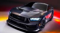 2024-ford-mustang-dark-horse-driver-front-three-quaters