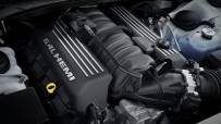 2023-Chrysler-300C-17