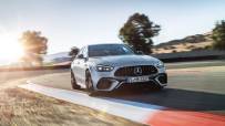 2023-Mercedes-AMG-C-63-S-E-PERFORMANCE-00009