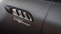 2023-Mercedes-AMG-C-63-S-E-PERFORMANCE-00036