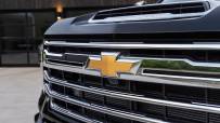 2024-Chevrolet-Silverado-HD-13