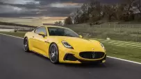 Maserati-GranTurismo-Giallo-Corse-15