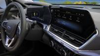 2024-chevrolet-trax-activ-018