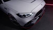 Mercedes-AMG-C-63-S-E-Performance-F1-Edition-5