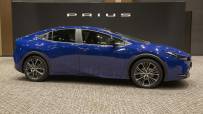 2023-Toyota-Prius-JDM-26