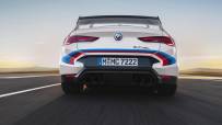 P90488873_highRes_the-bmw-3-0-csl-dyna