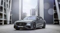 2024-Mercedes-AMG-S63-E-Performance-40