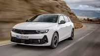 Vauxhall-Astra_GSe-2023-1600-11